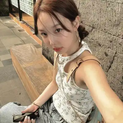 鄂娴淑